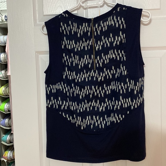 JCrew tank in linen - Picture 6 of 7